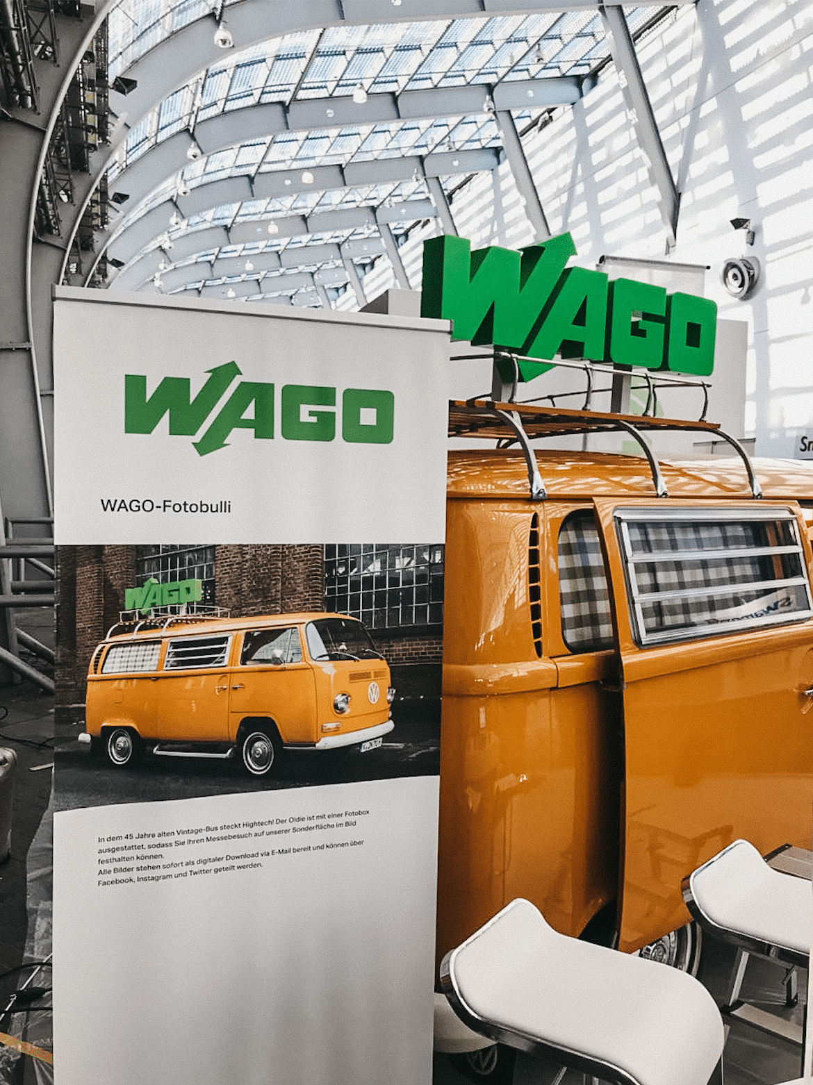Fotobus-Messe-Aussteller-Eyecatcher-WAGO-Fotobulli-1